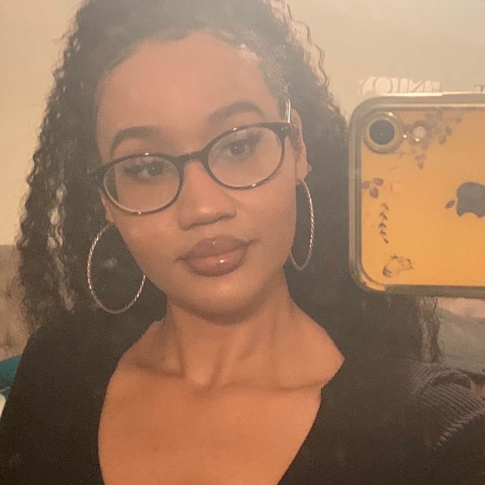 Meet your Posher, Brianna